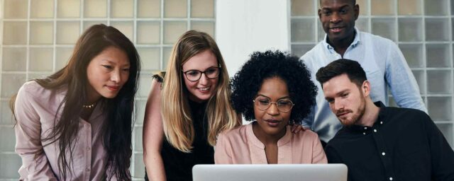 10 Powerful LinkedIn Profile Tips to Land Your Dream Job