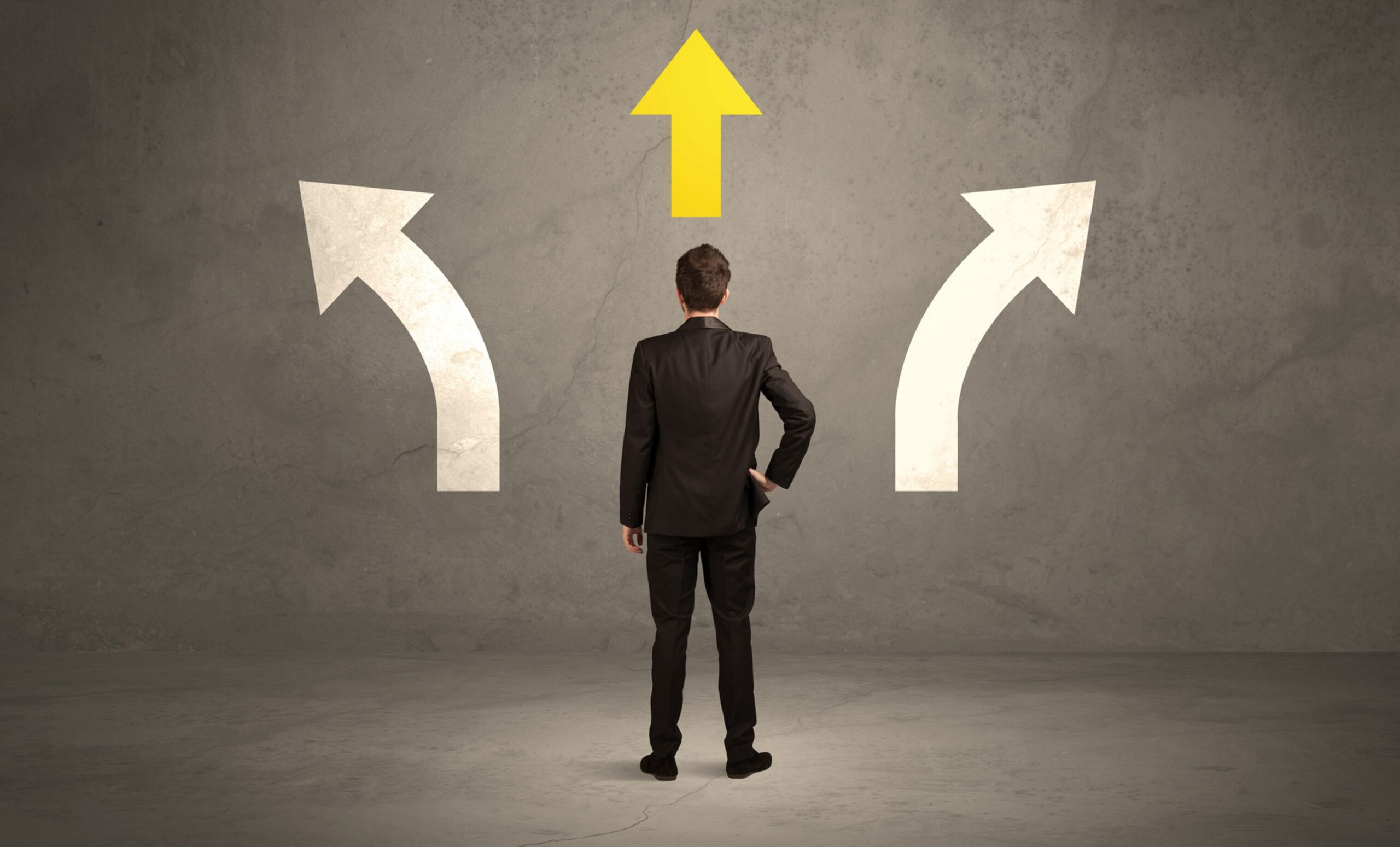 Two Job Offers? How to Decide Which Opportunity Is Actually Better